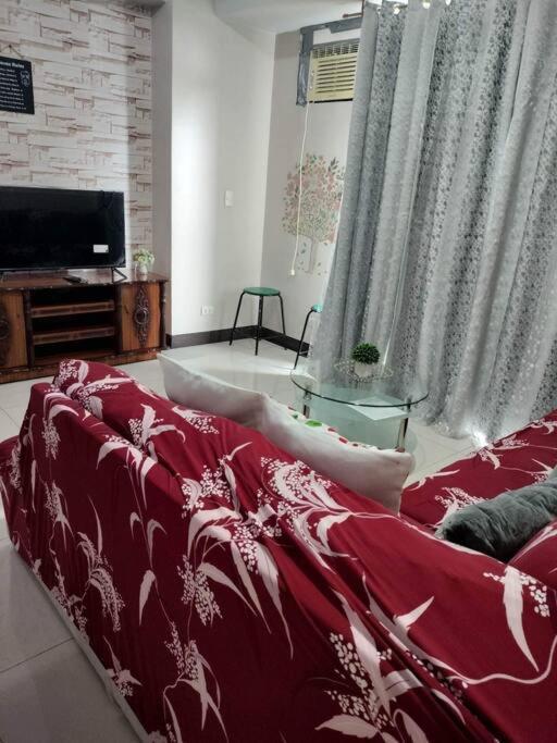 Cubao Manhattan Heights, Unit 8Bc Tower B, 1 Br Manila Exterior foto